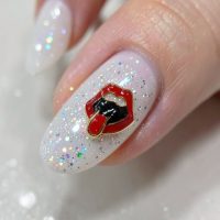 Cheeky Lips Alloy Nail Art Charms x 1