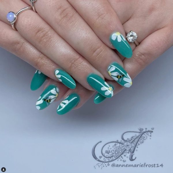 Bumble Bee Water Decal Design 055 - Image 2