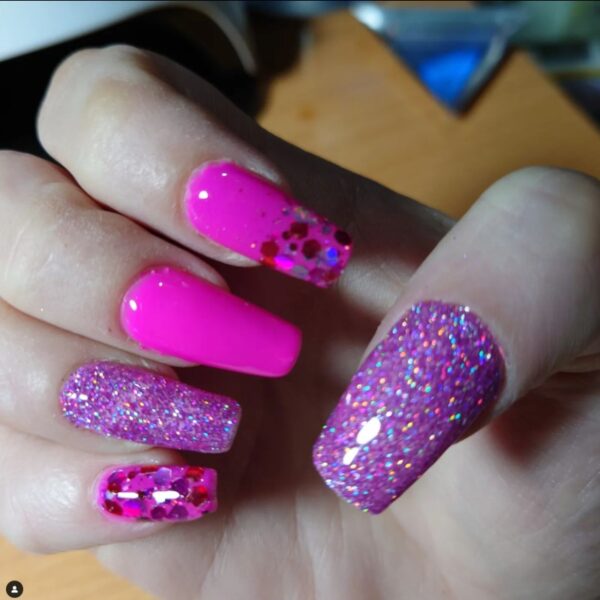 Juicy Pink holographic Glitter .008 - Image 4