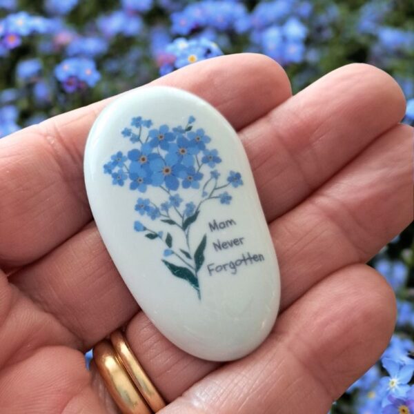 Bereavement Mum Pocket Hug Pebble Family Loss Gift Keepsake Memorial Gift Memory Pebble - Image 4