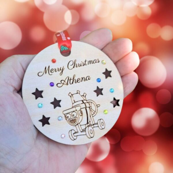 Bob The Builder Xmas Baubles, Personalised Bob The Builder Baubles, Wooden Rustic Crystal Xmas Tree Baubles, Kids Xmas Baubles, Pre School Kids Cartoon Baubles - Image 5