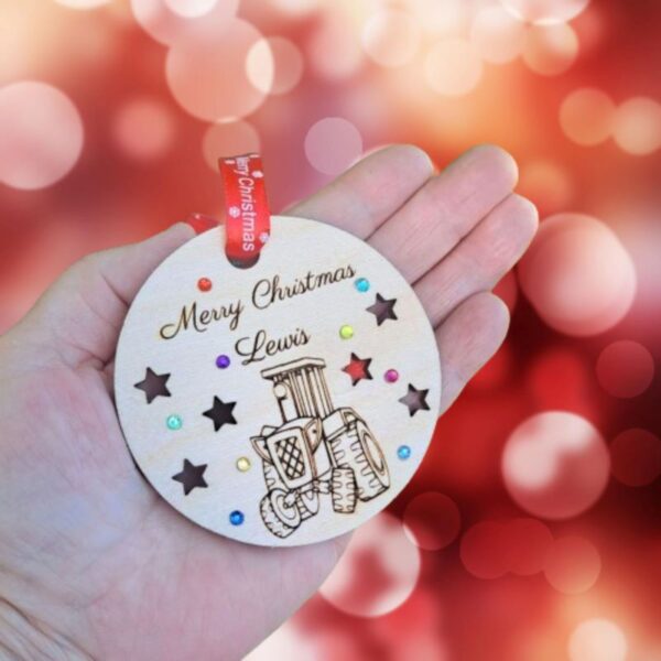 Bob The Builder Xmas Baubles, Personalised Bob The Builder Baubles, Wooden Rustic Crystal Xmas Tree Baubles, Kids Xmas Baubles, Pre School Kids Cartoon Baubles - Image 4