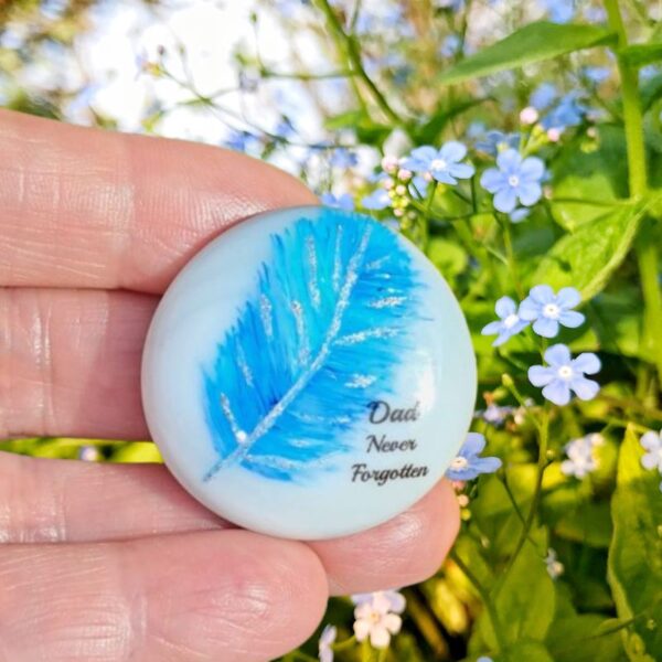 Feather Design Mum & Dad Pocket Hug Bereavement Pebble Family Loss Gift Keepsake Memorial Gift Parent Memory Pebble - Image 9
