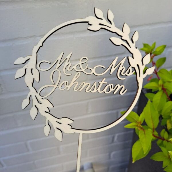 Mr & Mrs Wedding Cake Topper, Mirror Acrylic Personalised Wreath Cake Toppers, Party Cake Decorations - Image 4