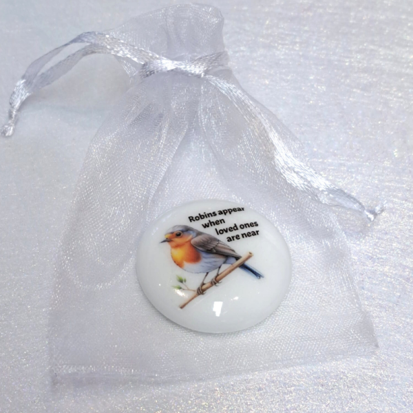Robin Bereavement Pocket Hug Pebbles, Memorial Gift, Keepsake Memory Pebble Stone - Image 3