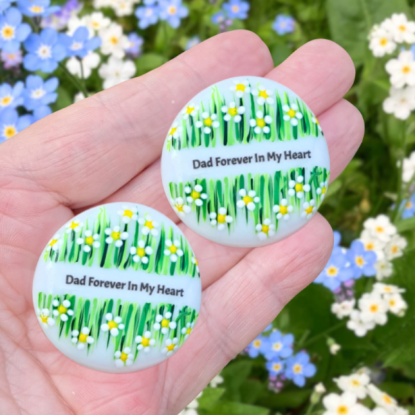 Mum Bereavement Pocket Hug Pebbles, Dad Memorial Stone Mum And Dad Forget Me Not Memorial Gifts - Image 4
