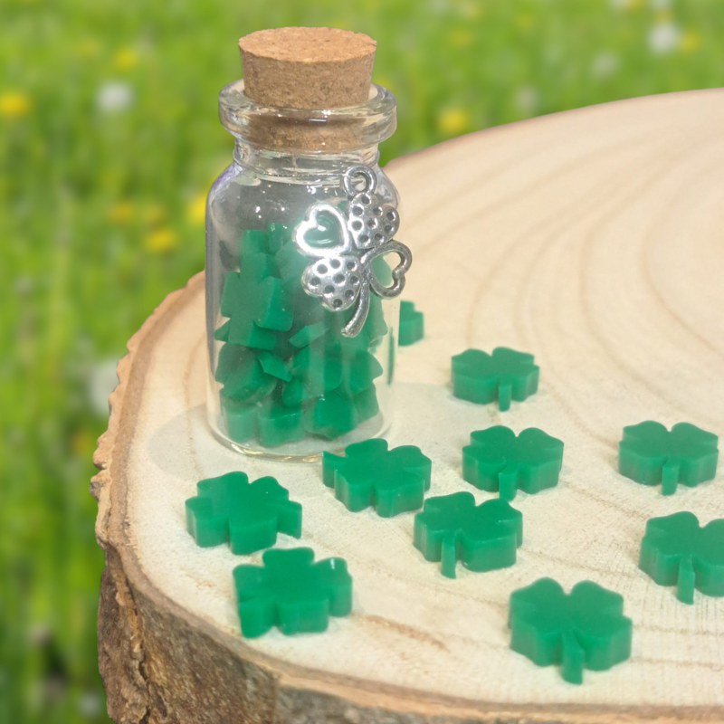 Four Leaf Clover Wedding Keepsake Gifts, Irish Lucky Charms 4 Leaf Clover In A Bottle Gifts - Image 3