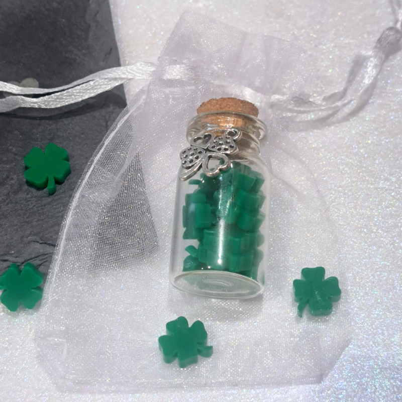 Four Leaf Clover Wedding Keepsake Gifts, Irish Lucky Charms 4 Leaf Clover In A Bottle Gifts - Image 2